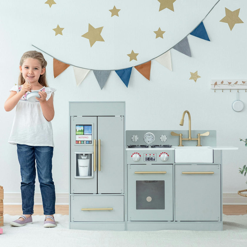Teamson Kids Little Chef Charlotte Wooden Play Kitchen