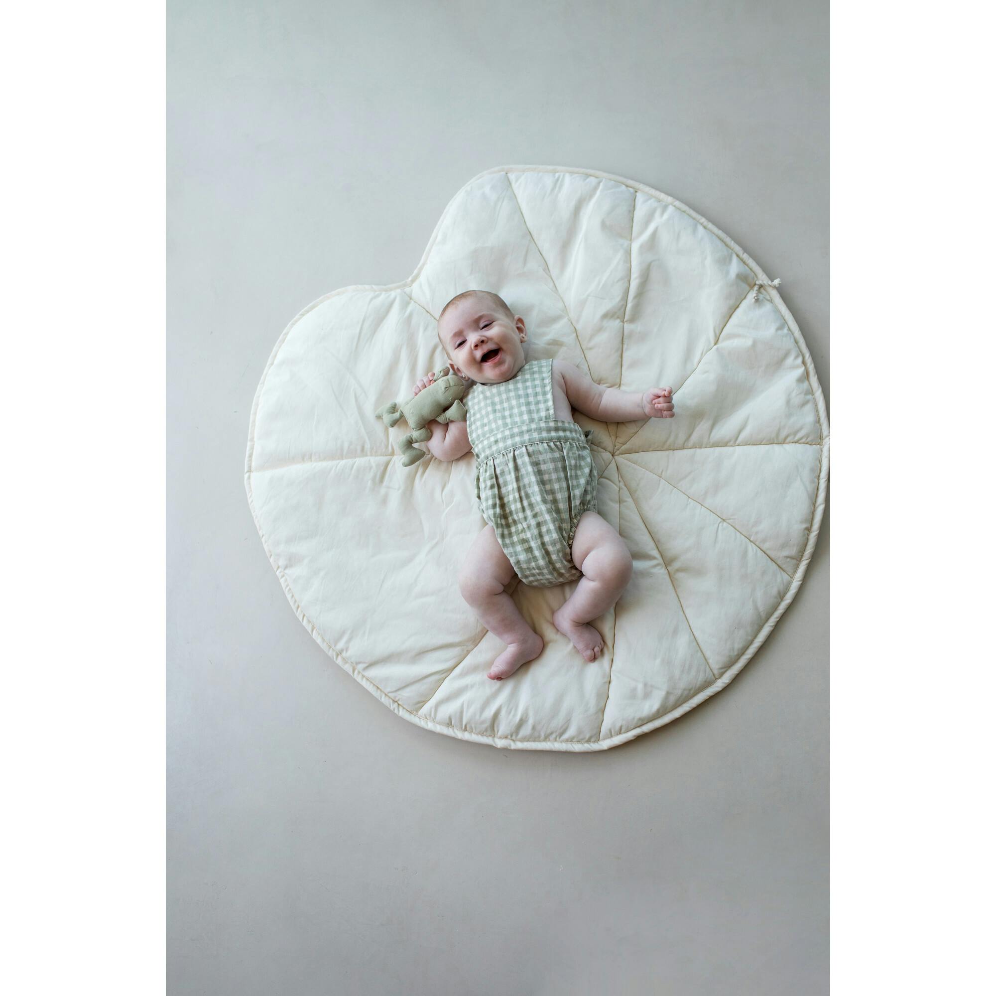 Play Mat Water Lily Natural