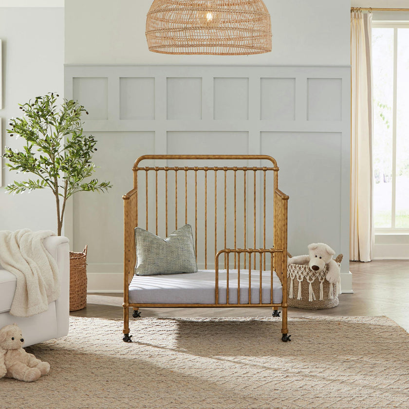 Winston 4-In-1 Convertible Mini Crib