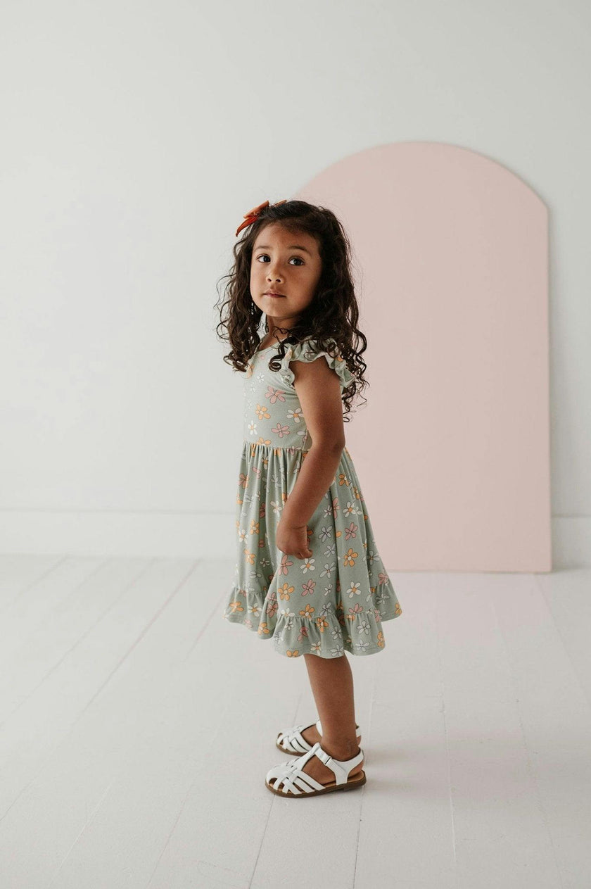 Girls Sleeveless Twirl Dress in Sketched Daisy