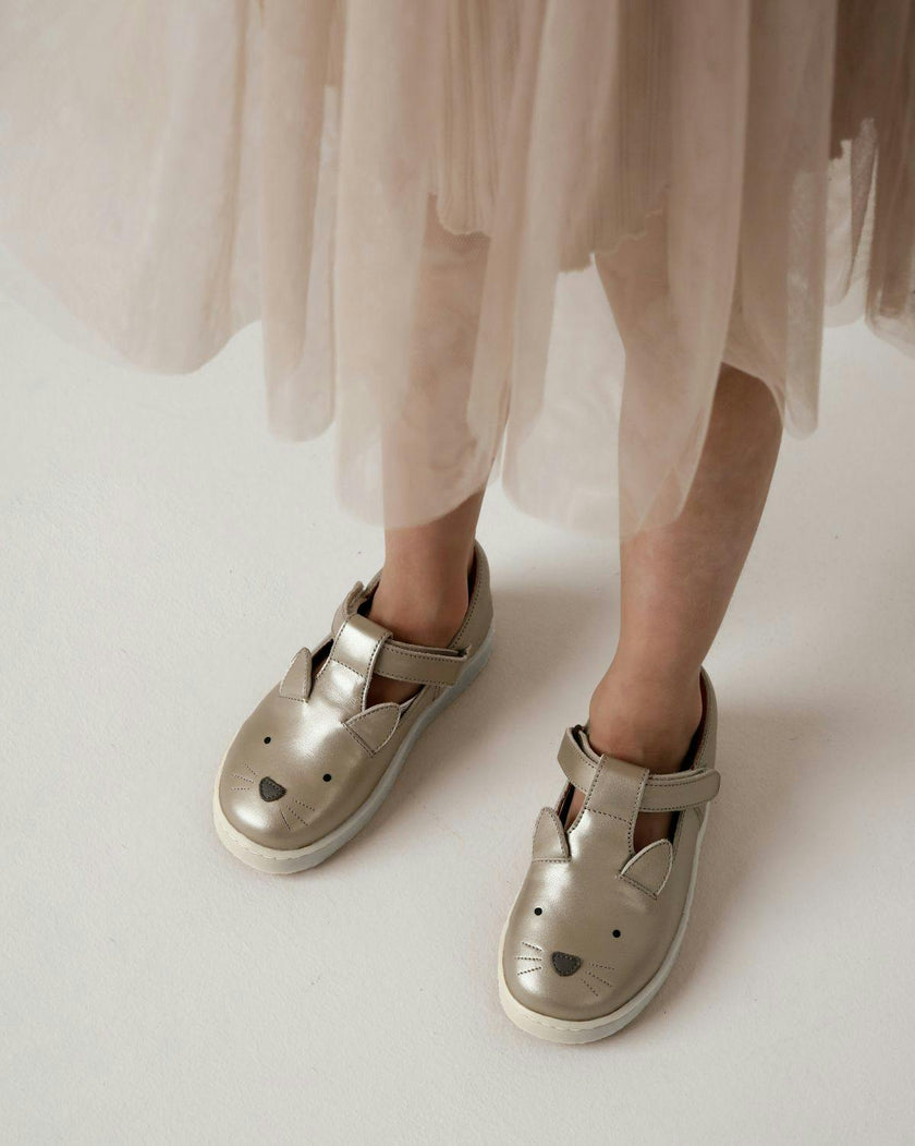 Esterre Shoes | Cat | Off White Metallic Leather