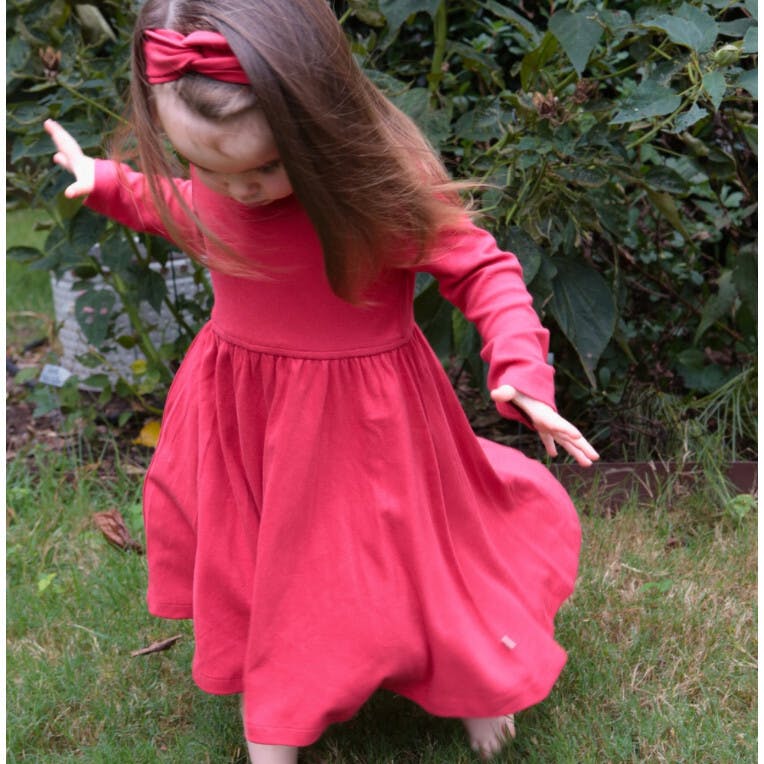 long sleeve twirl dress | scarlet red