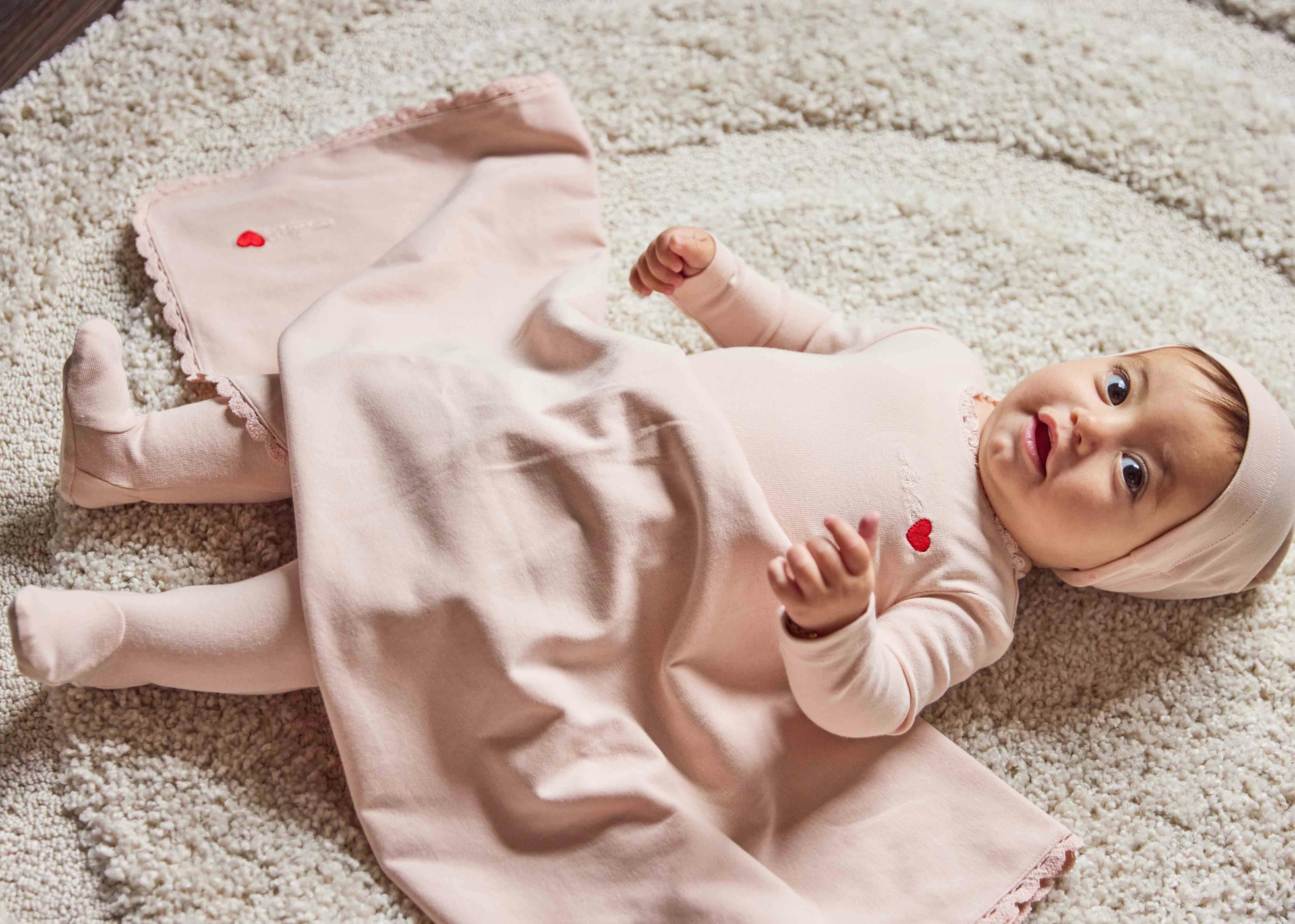 Bebe Heart Blanket