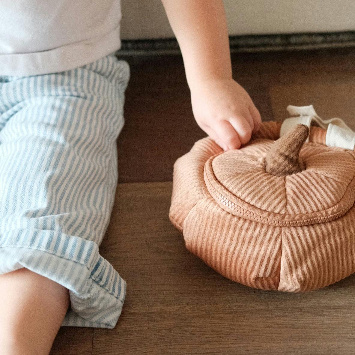 PUMPKIN POUCH