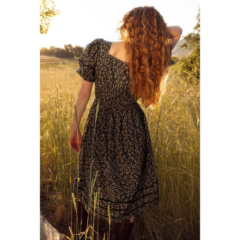 Brooklyn Dress in Navy Dainty Floral
