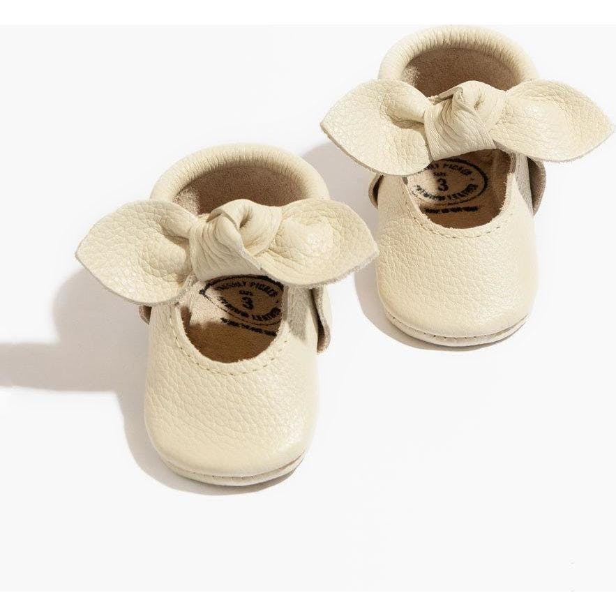Birch Knotted Bow Baby Shoe