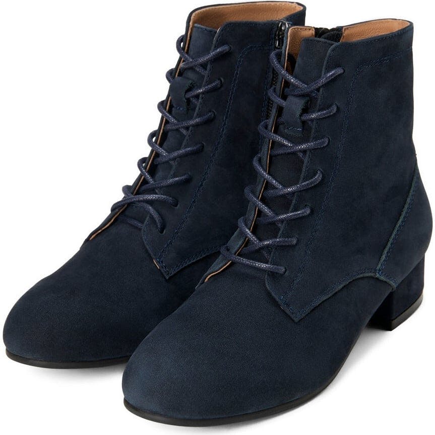 Alaya Navy