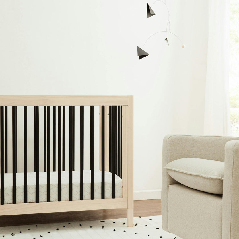 Gelato 4-In-1 Convertible Mini Crib