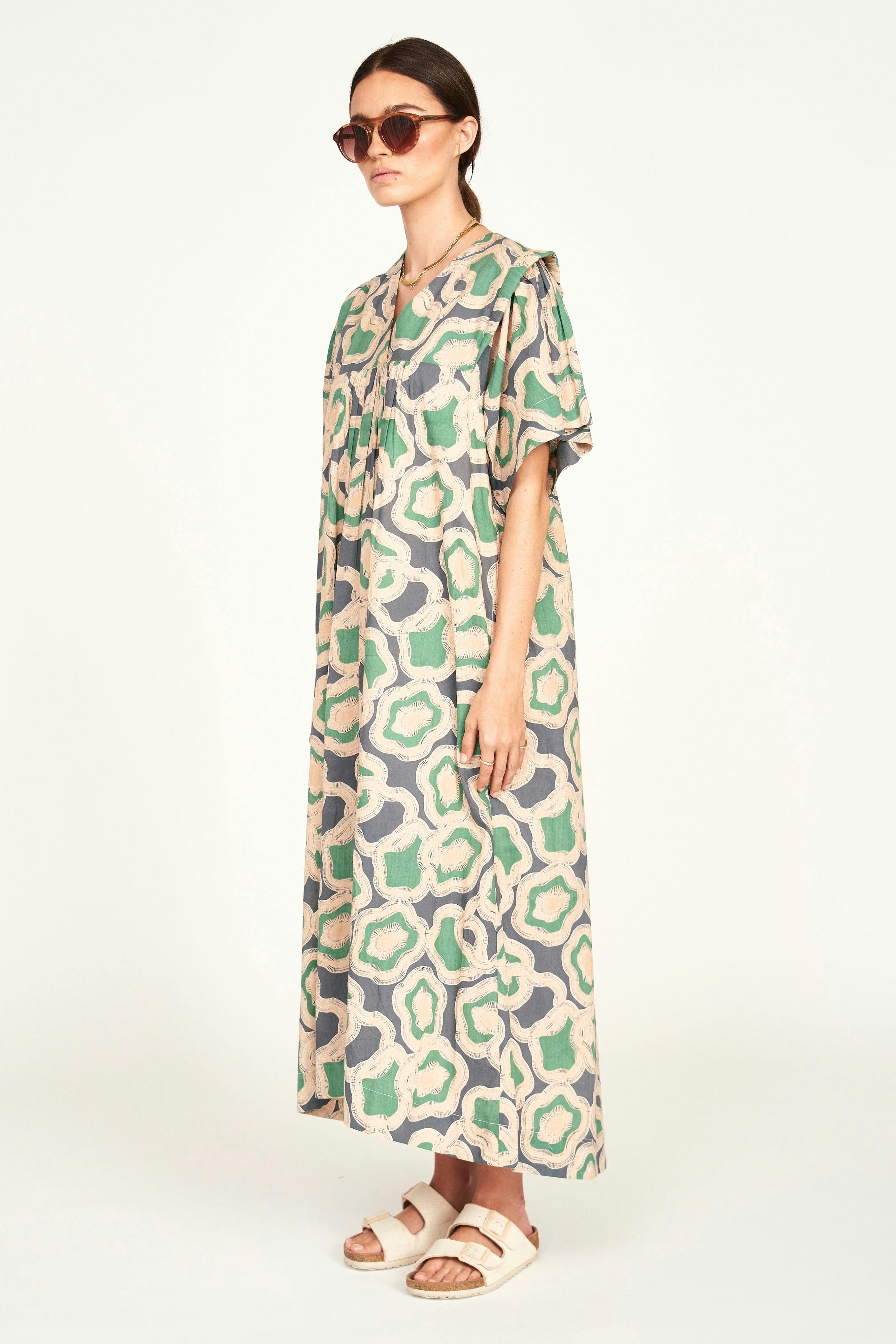 Belem Caftan in Marine Puddles