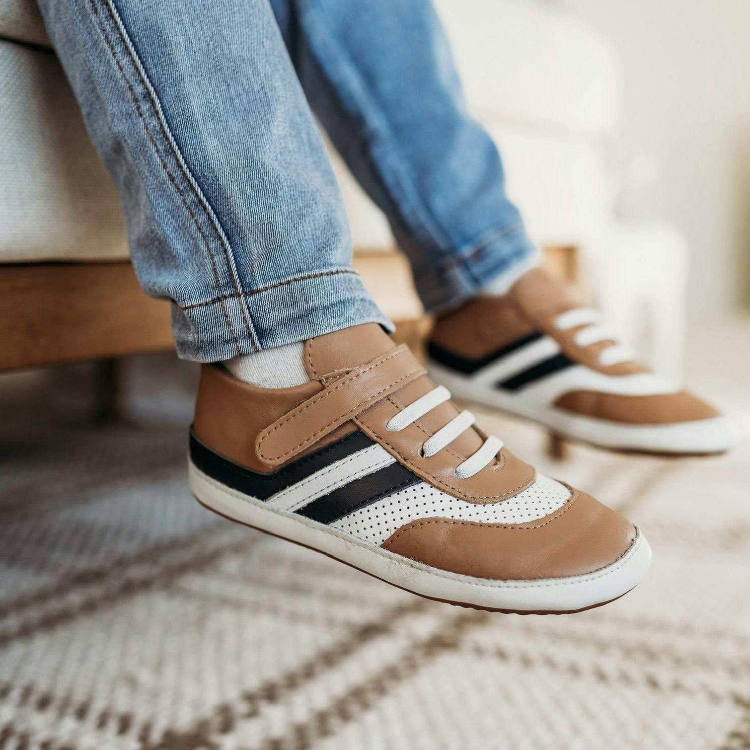 The Henry Low Top