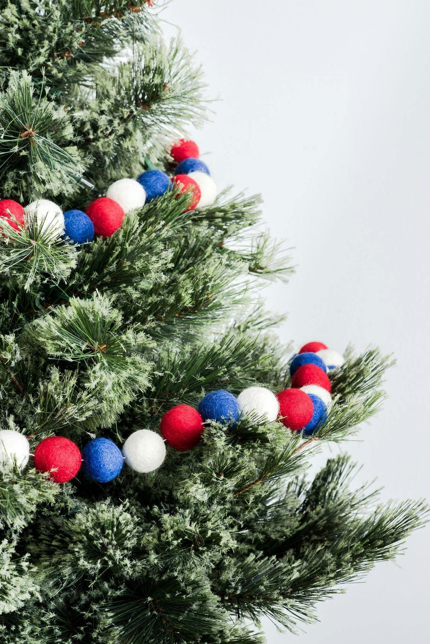 Patriotic Ball Garland