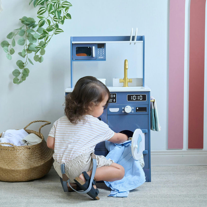 Teamson Kids Little Chef Lake Tahoe Wooden Play Kitchen - Washer & Mini Garden