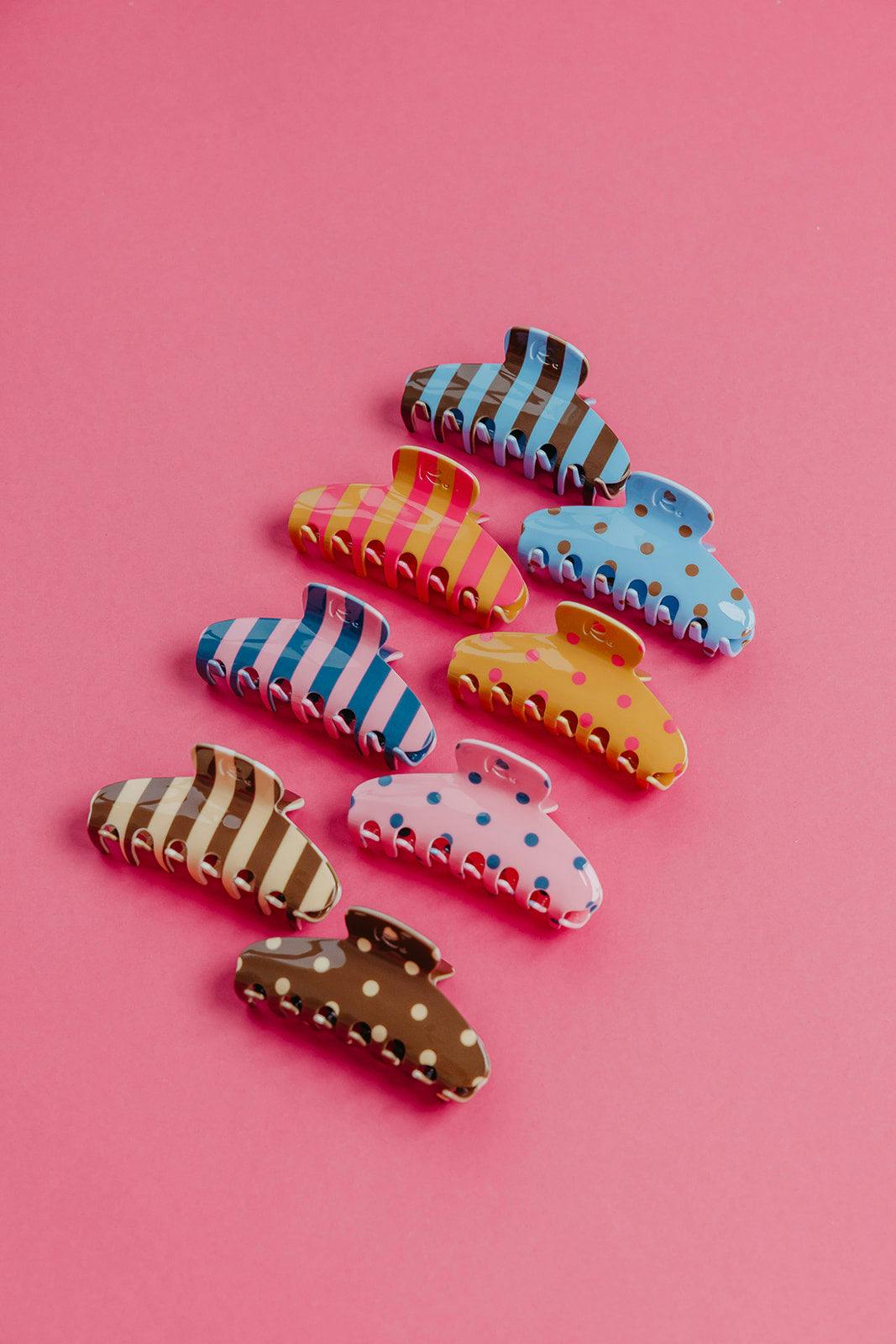 POLKA DOT & STRIPED OVERSIZED CLAWS