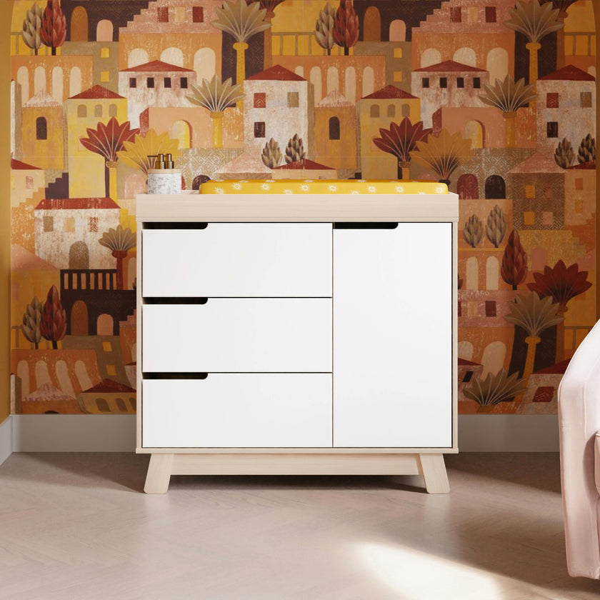 Hudson 3-Drawer Compact Changer Dresser with Removable Changing Tray (40") in Washed Natural / White