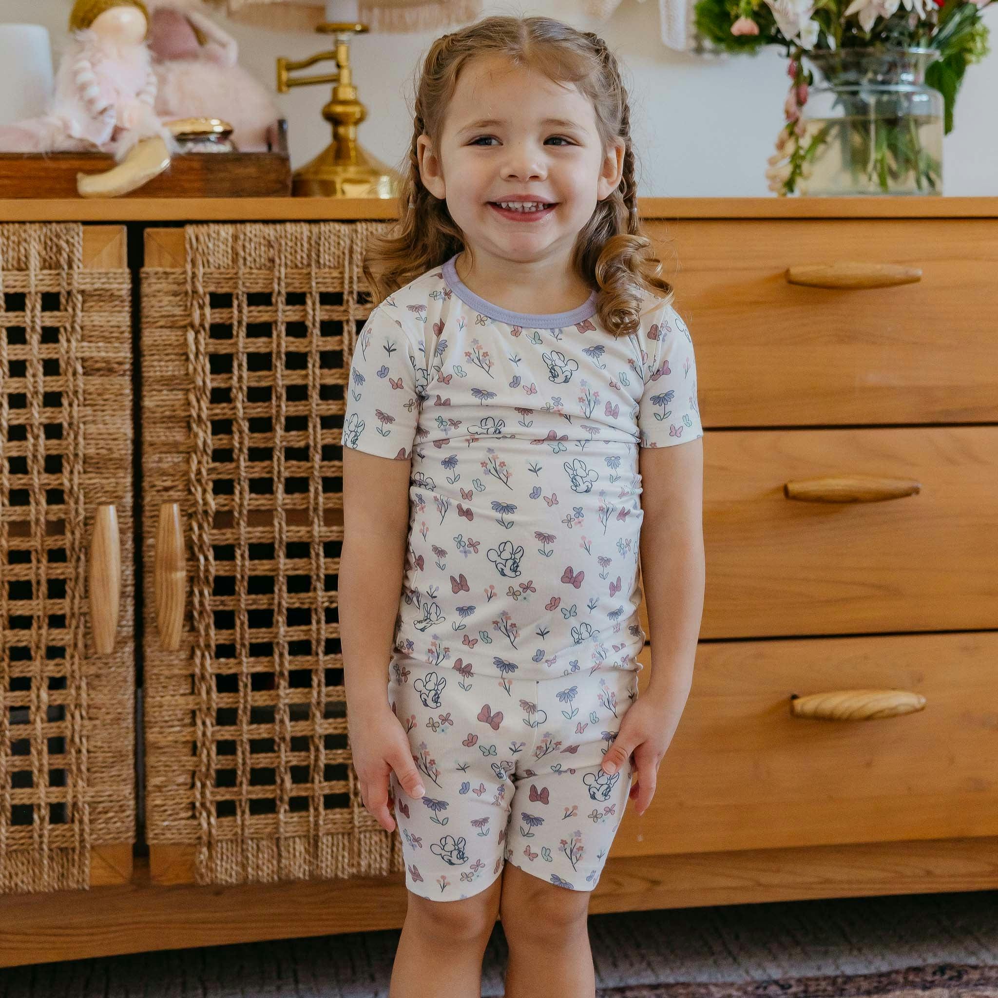 2pc Short Sleeve Pajama Set - Minnie Mouse's Bowquet