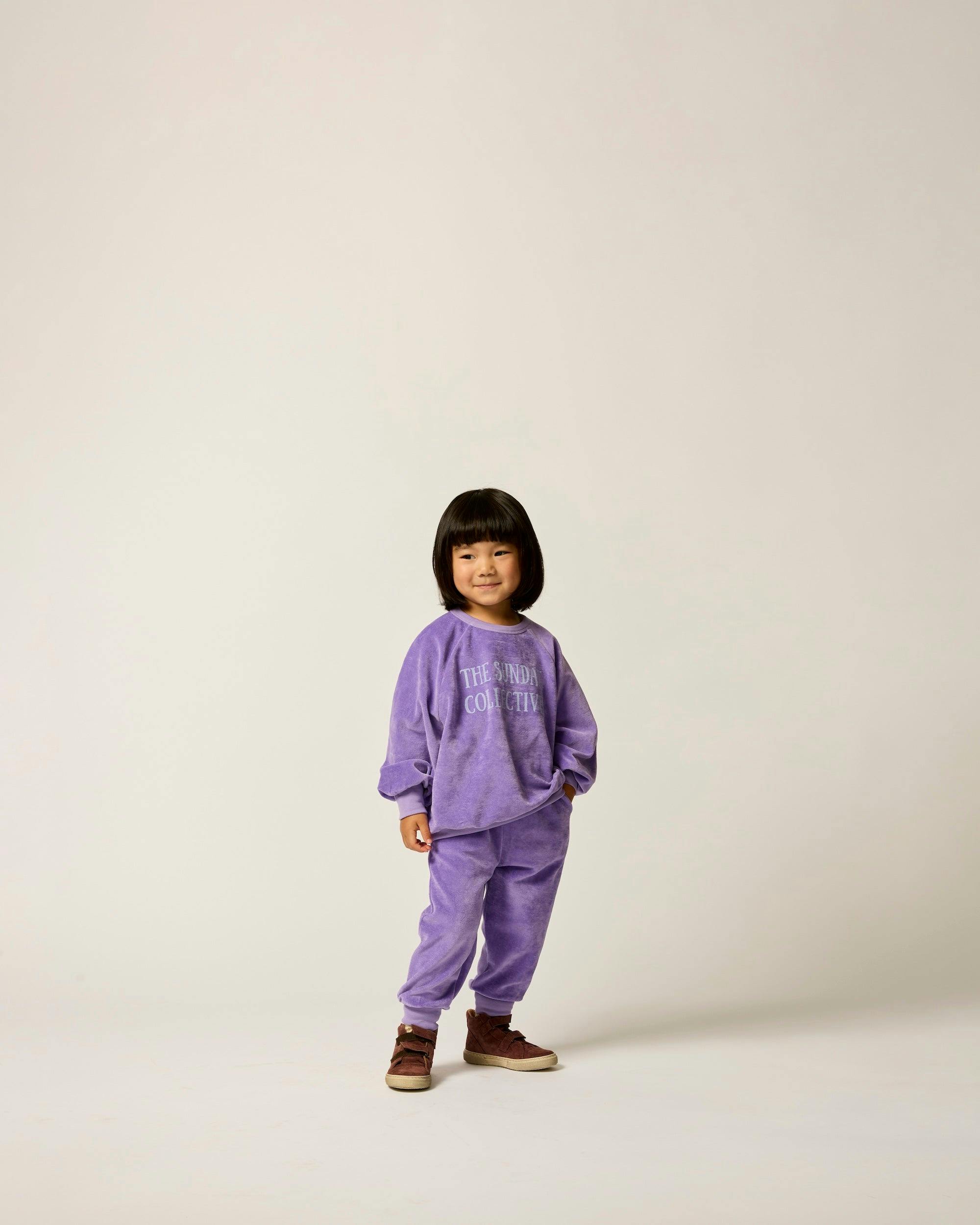 Velour Weekend Jogger in Violet