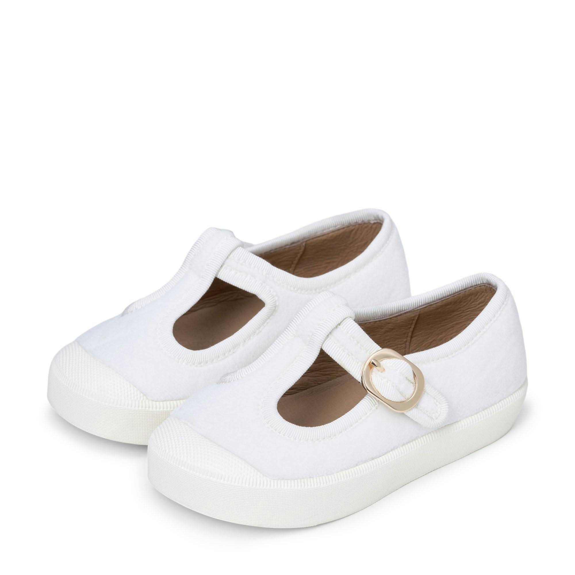 Claudia White Shoes