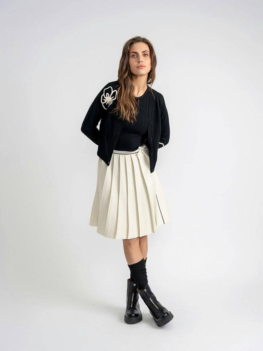 Contrast Embroidered Cardigan