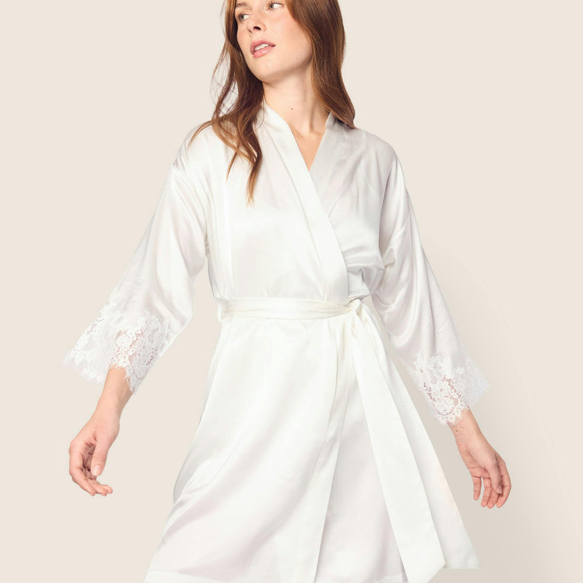 Women's Silk Lace Robe in White