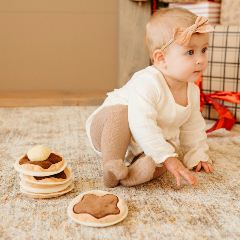 STACKING PANCAKES