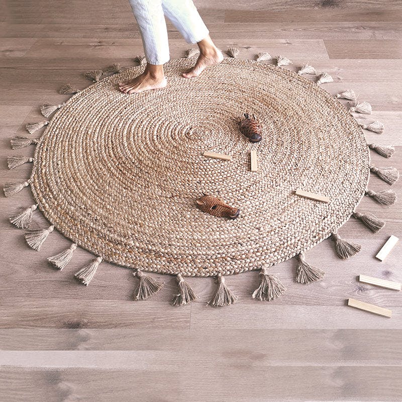 Else Hand-Braided Jute Tassel Large Round Rug