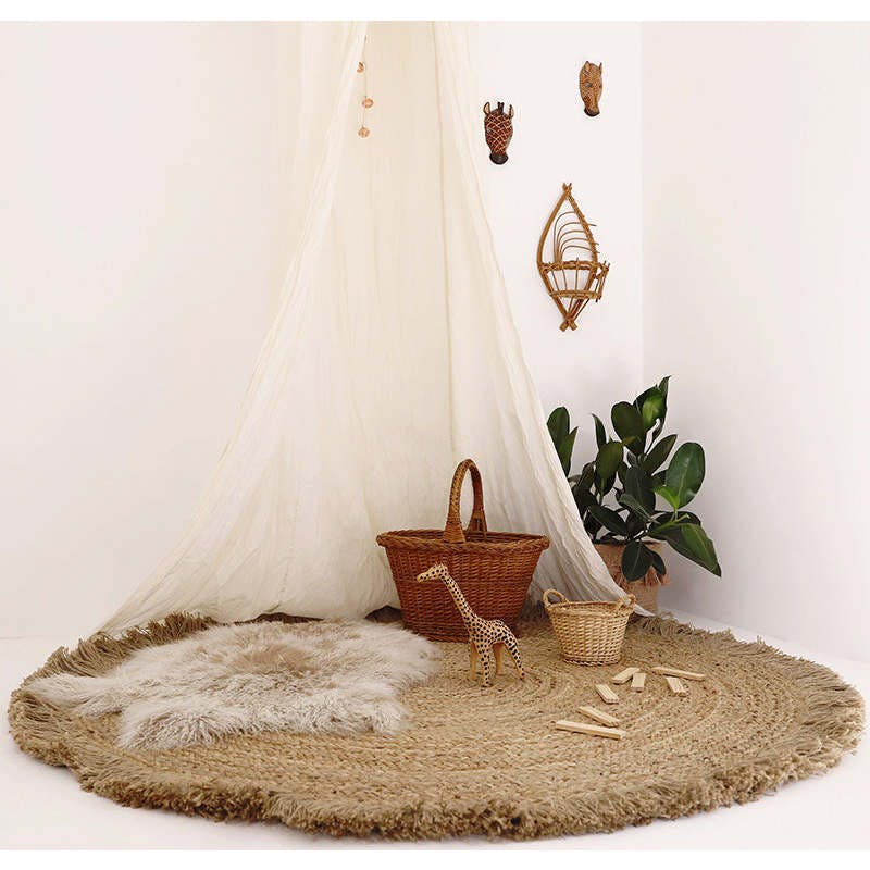 Terra Hand-Braided Jute Fringed Large Round Rug