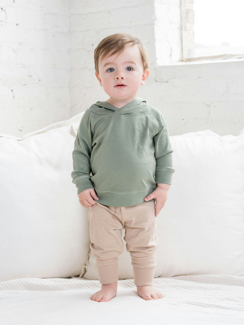 Classic Madison Lightweight Pullover