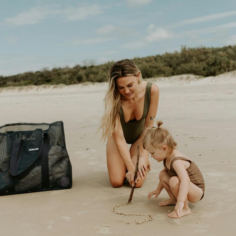 Beach Hauler™ Mesh Beach Bag - Deep Sea