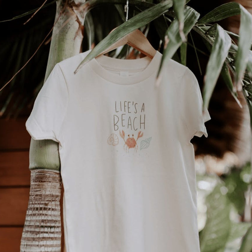 graphic tee | life’s a beach