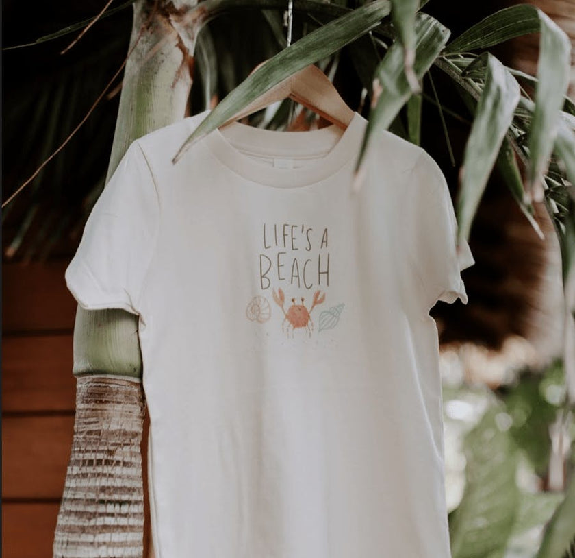 graphic tee | life’s a beach