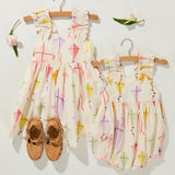Baby Girls Via Bubble  - Flying Kites