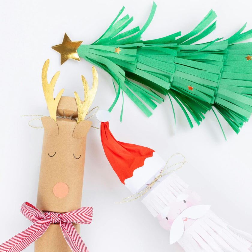 Santa, Reindeer & Tree Crackers