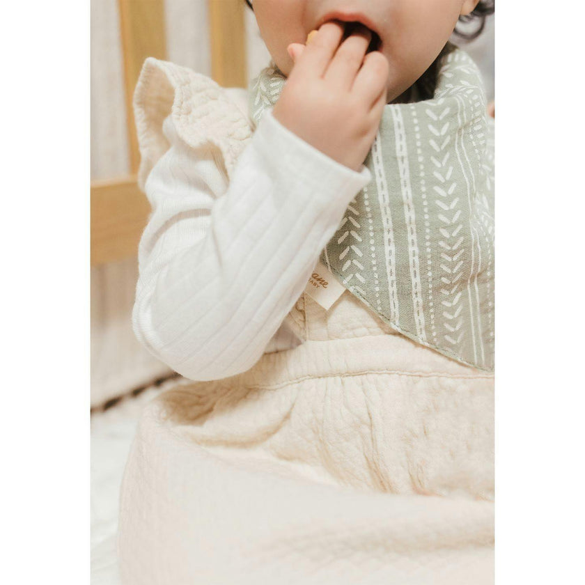 Willow 3-pc Muslin Baby. Bib Set (Neutral Leaf)