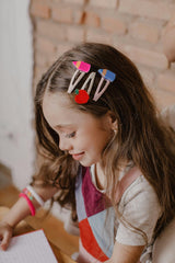 Pencils Vibrant Colors & Apple Snap Clips - BTS