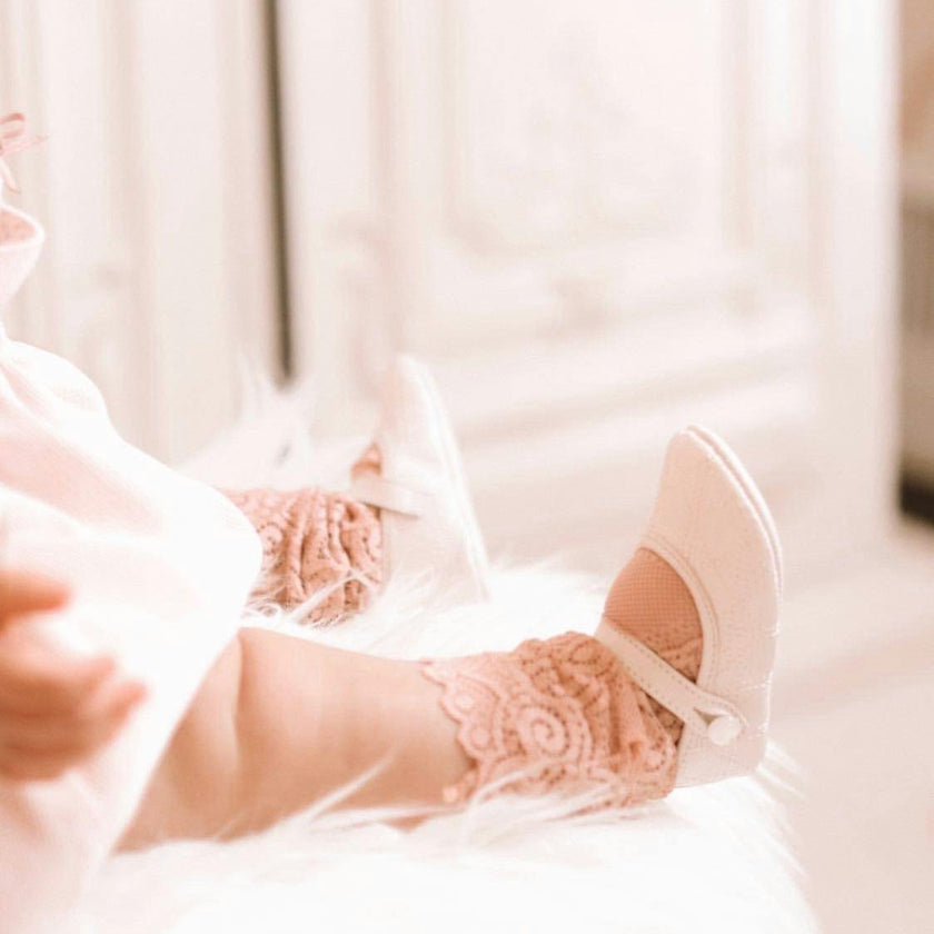 Alice Lace Socks