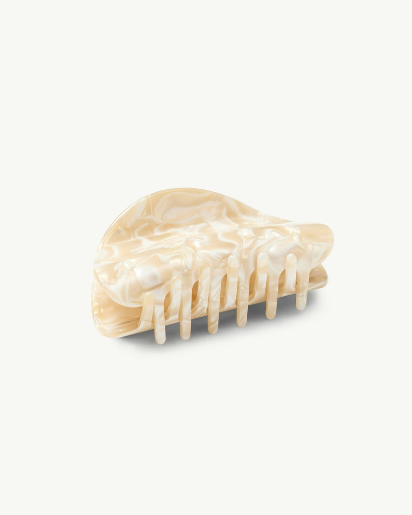 Crescent Claw in Ivory