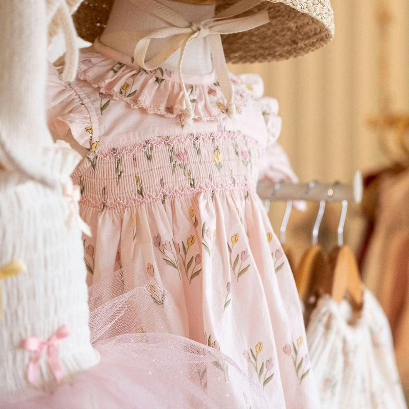 Smock Flutter Set in Dancing Tulips