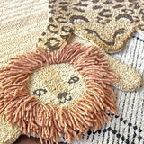 Kendi Lion Shaped Wool Accent Rug (23" x 36")
