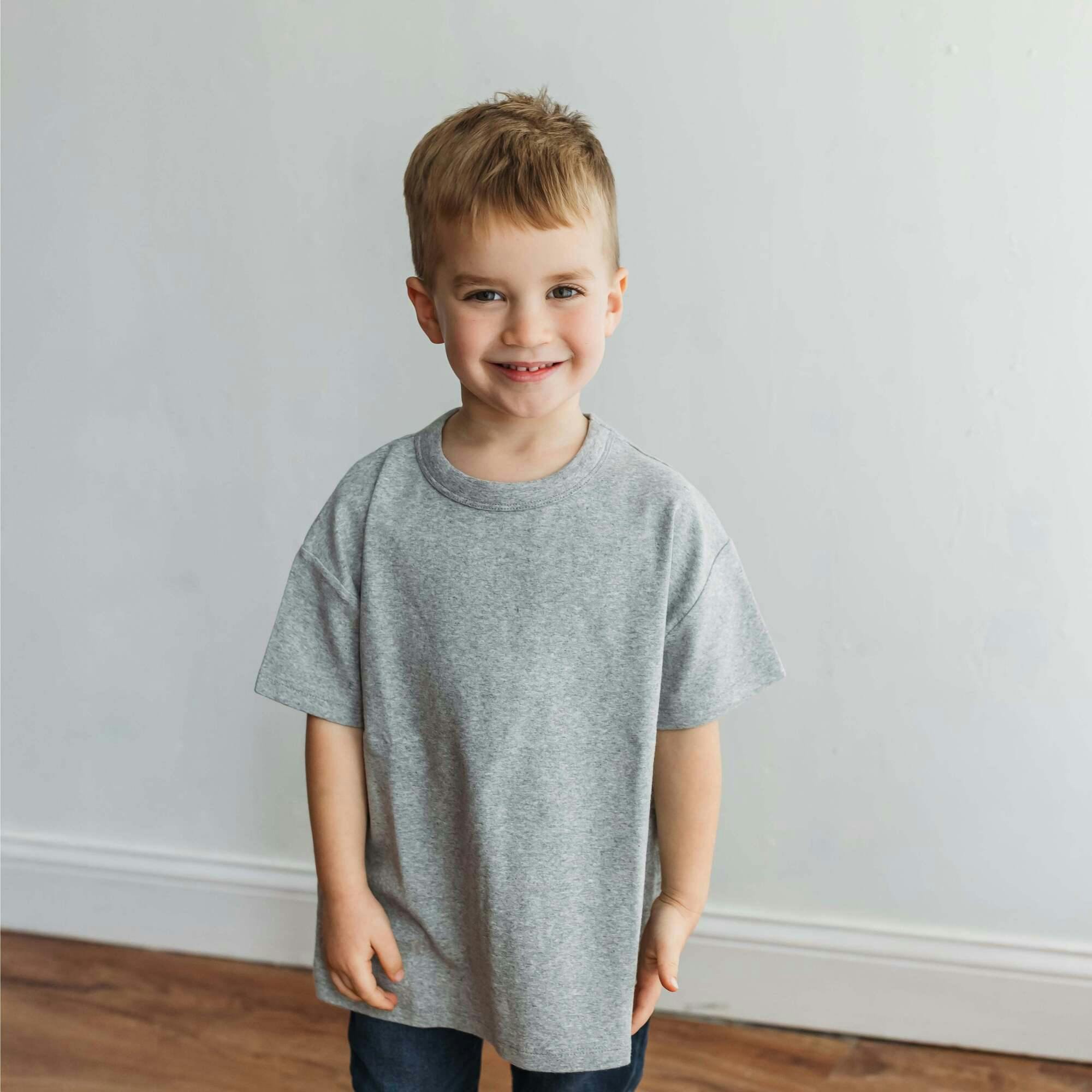 heather grey tee