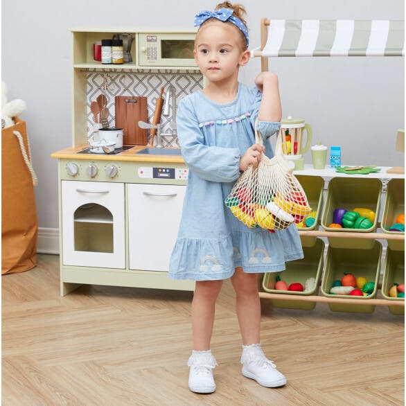 Little Chef Frankfurt Wooden Cutting