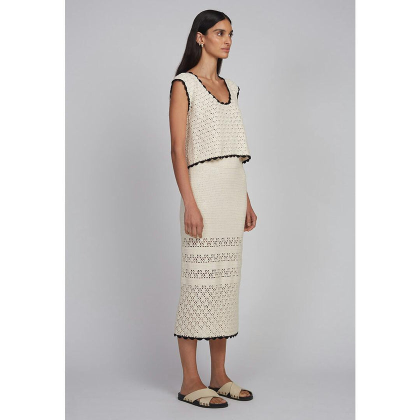 ZARIA CROCHET TOP | IVORY W/ BLACK TIPPING