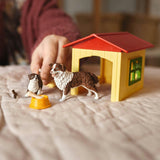 Schleich Farm World: Friendly House - 6 Piece Playset