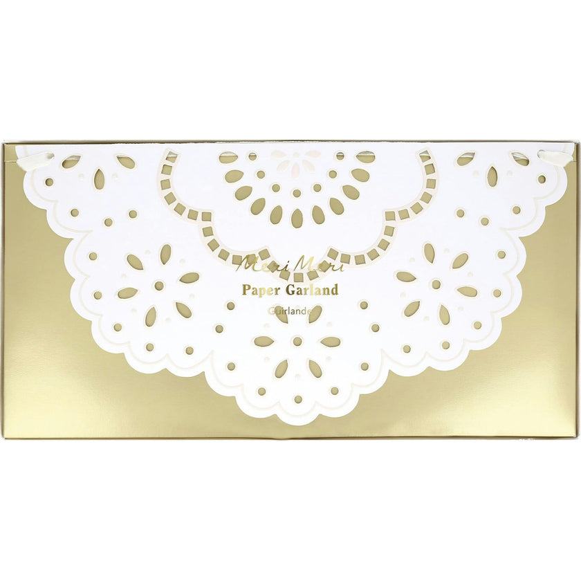 Broderie Anglaise Lace White Pennant Garland