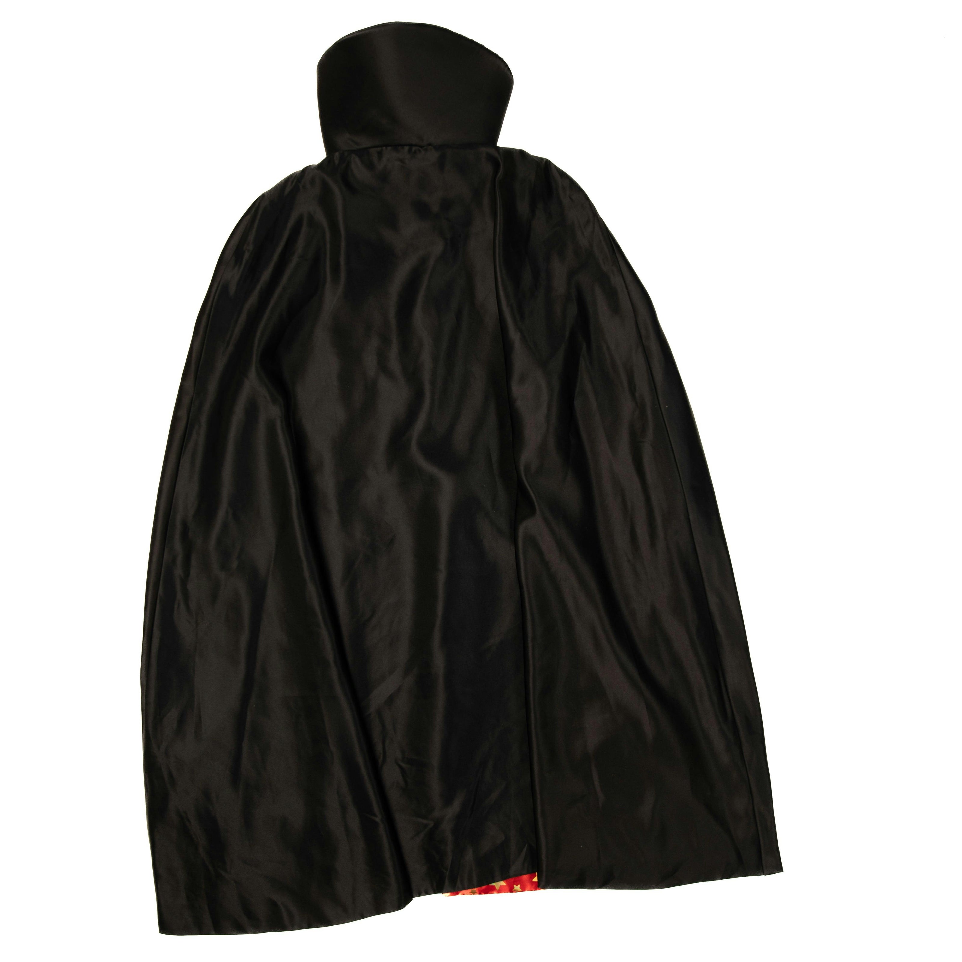 A Leading Role Signature Magician Child Dress Up