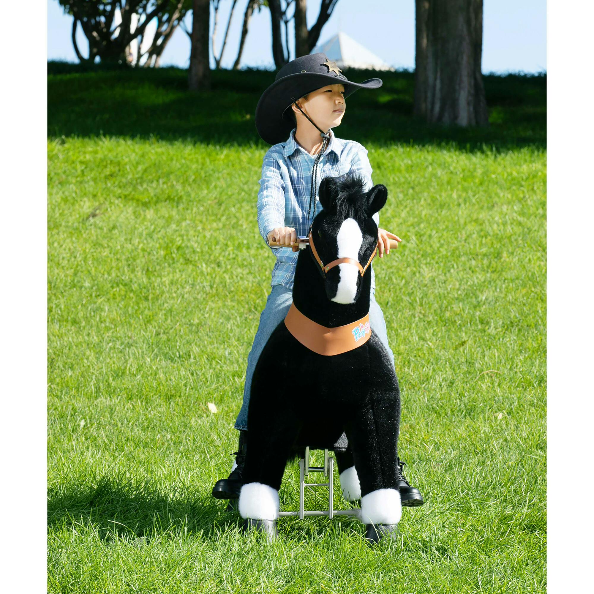 Model U® Horse Ride-On Toy Age 7+ – Black