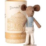 Ballet dancer mouse, Big brother