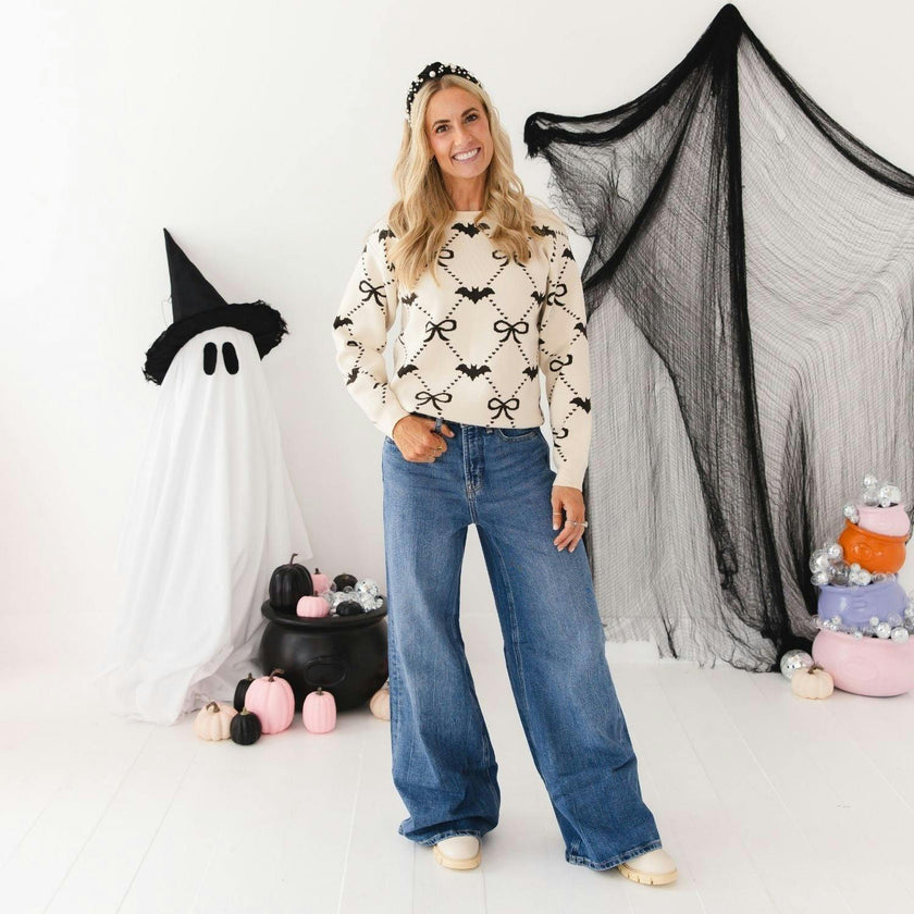 Bat Trellis Halloween Women's Sweater
