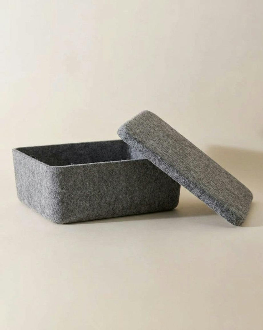 The Sculpted Bin - Large with Lid