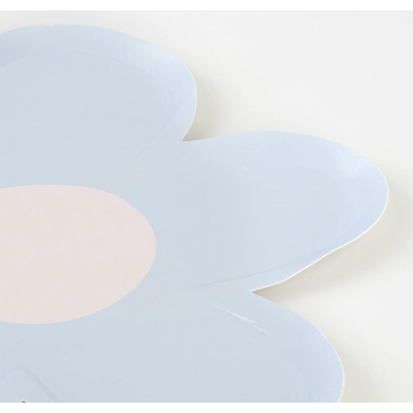 Daisy Shaped Plates