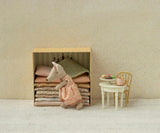Princess and the pea, Big sister mouse